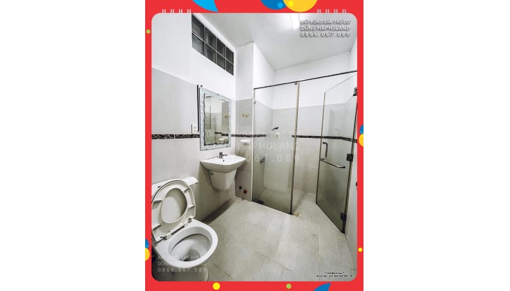 GV. 50 triệu/m2. Nhà trọ 12P gần trường ĐH Văn Lang. TN 40 triệu/th. 405m2, ngang HIẾM 10M.